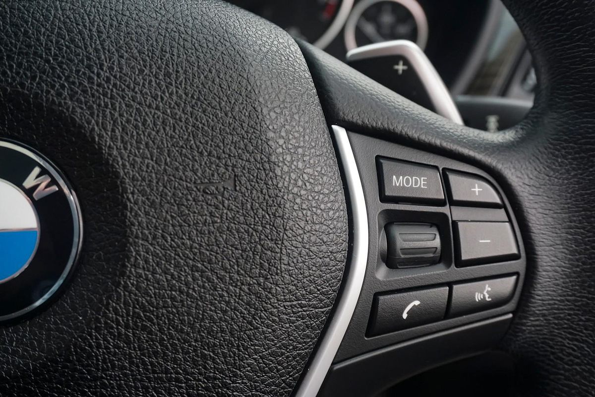 2013 BMW 3 Series 328i F30