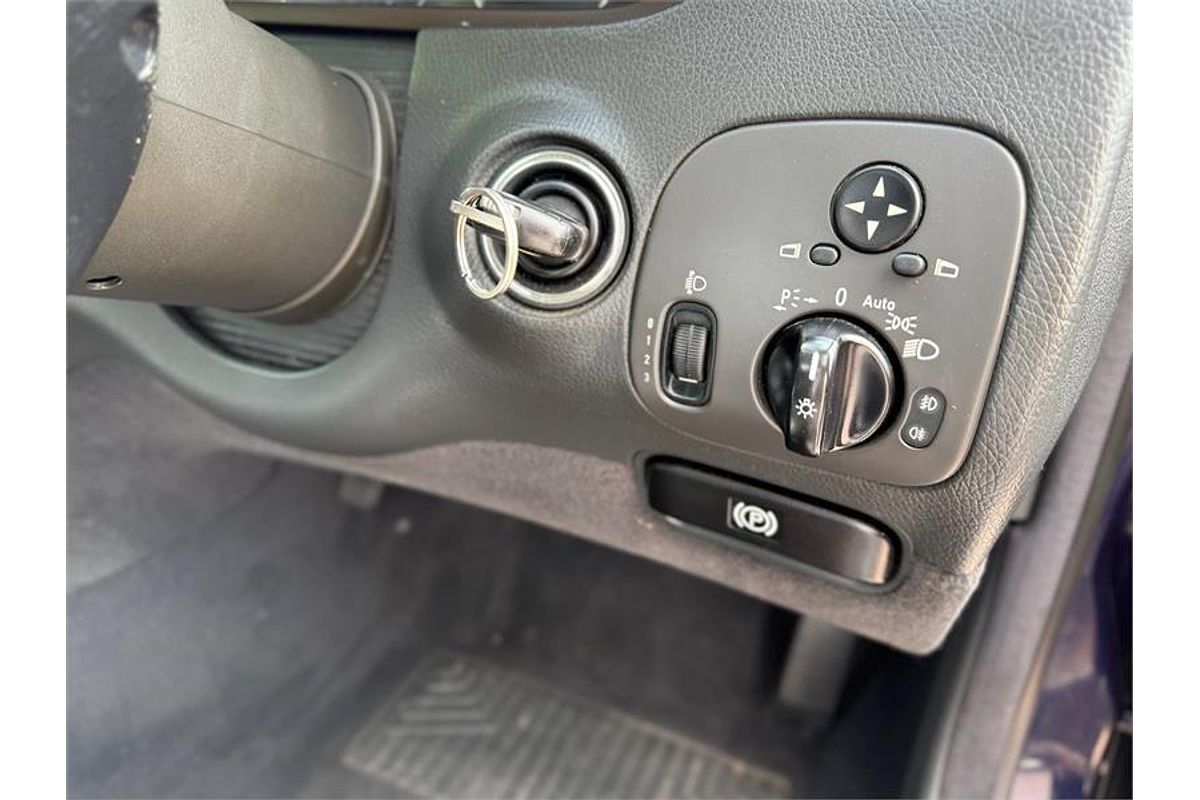 2003 Mercedes-Benz CLK320