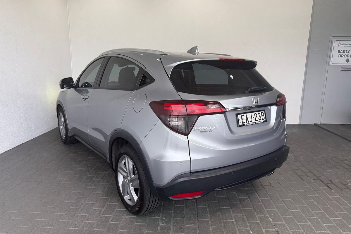 2019 Honda HR-V +LUXE