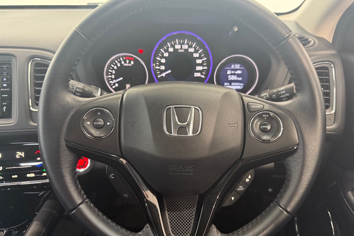 2019 Honda HR-V +LUXE
