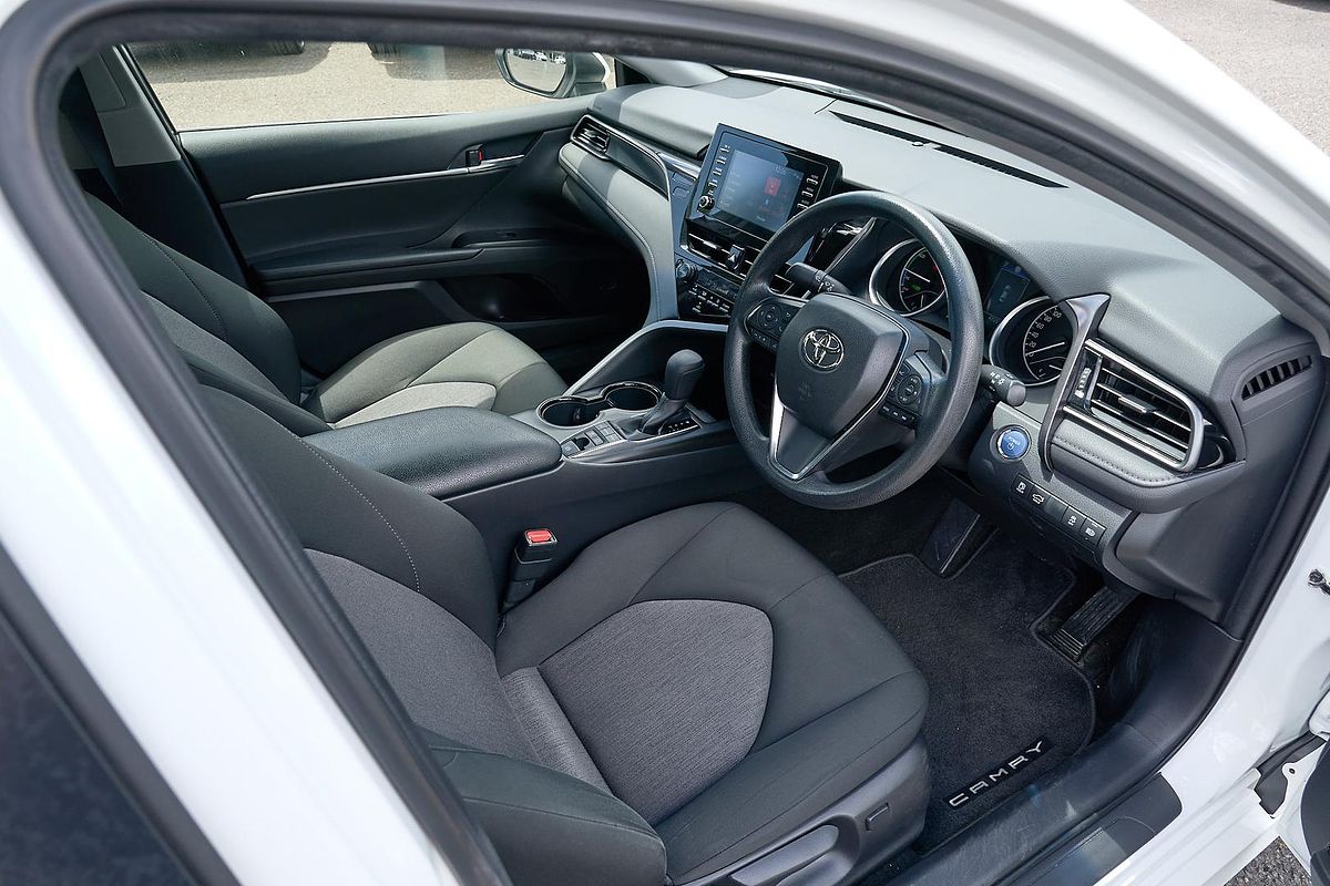 2021 Toyota Camry Ascent AXVH70R