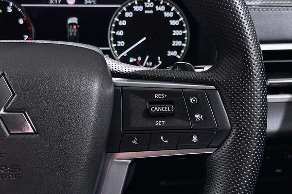 2022 Mitsubishi Outlander LS ZM