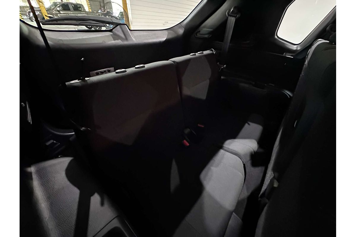 2022 Mitsubishi Outlander LS ZM