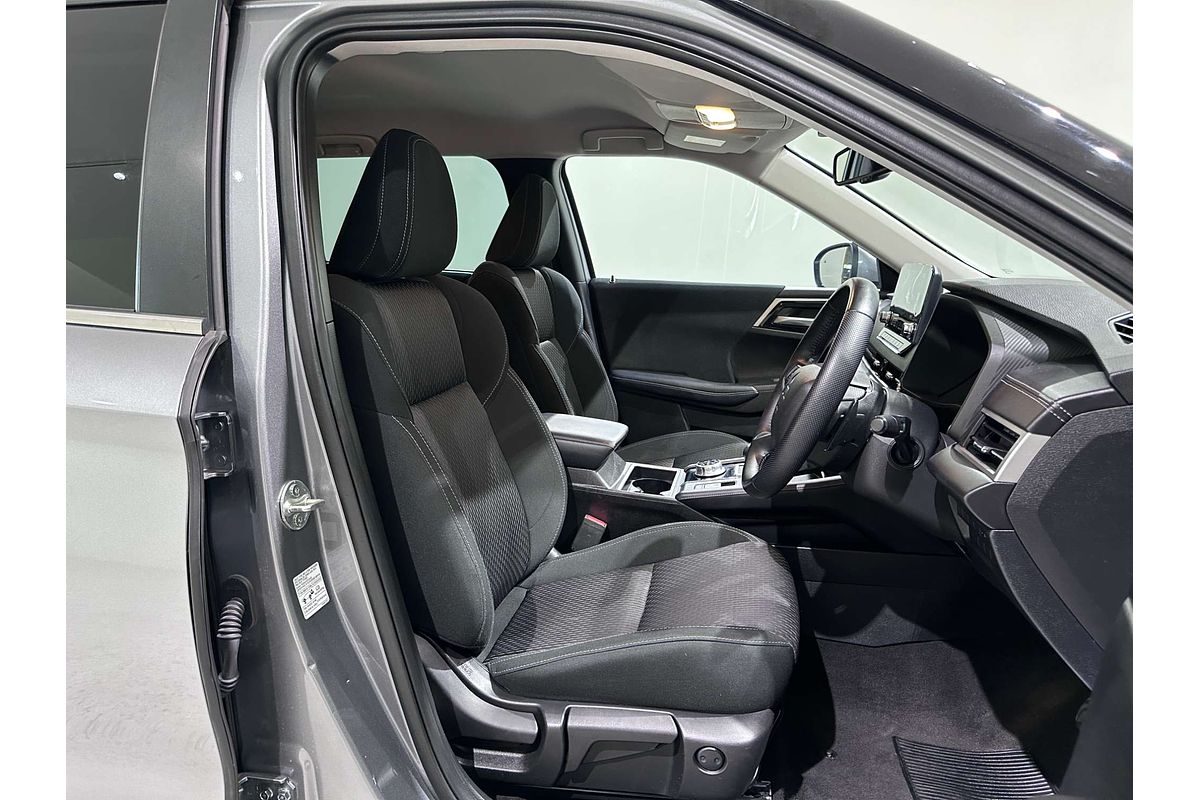 2022 Mitsubishi Outlander LS ZM
