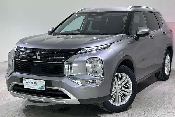 2022 Mitsubishi Outlander LS ZM