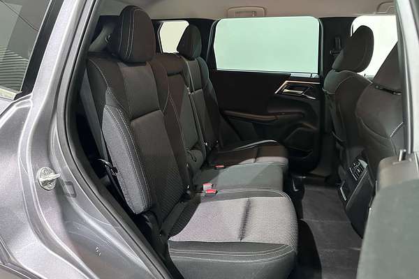 2022 Mitsubishi Outlander LS ZM