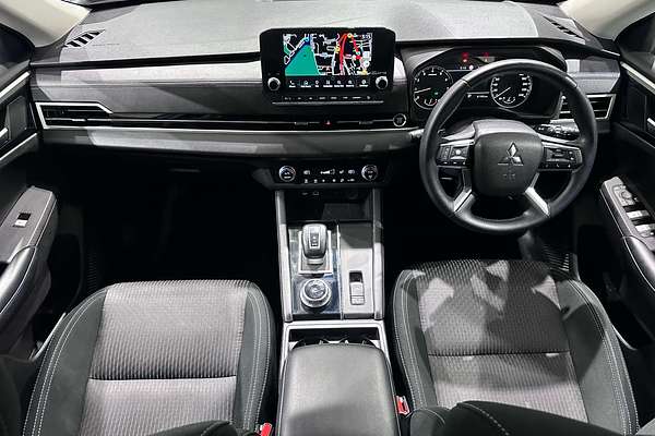 2022 Mitsubishi Outlander LS ZM