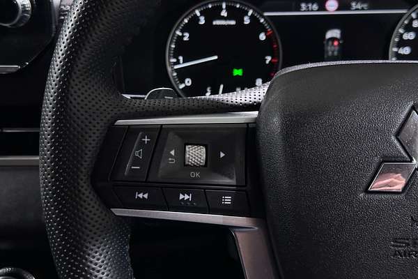 2022 Mitsubishi Outlander LS ZM