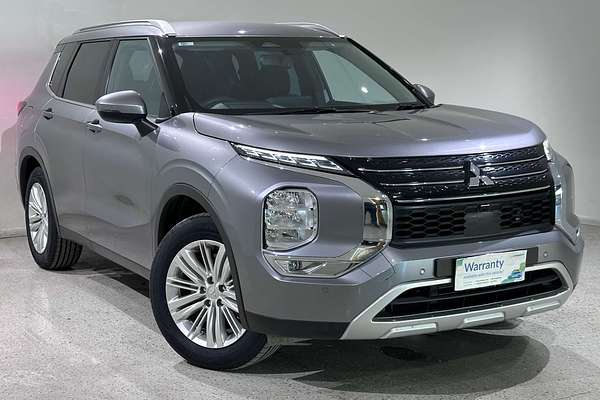 2022 Mitsubishi Outlander LS ZM