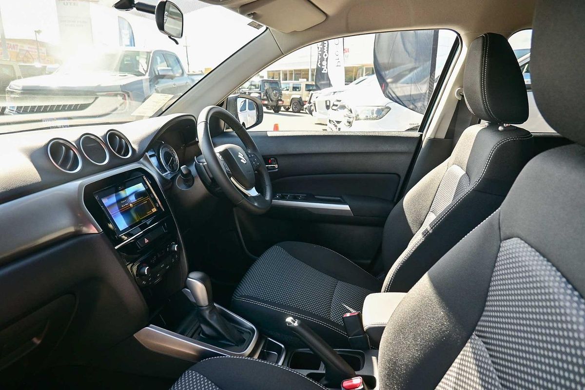 2024 Suzuki Vitara