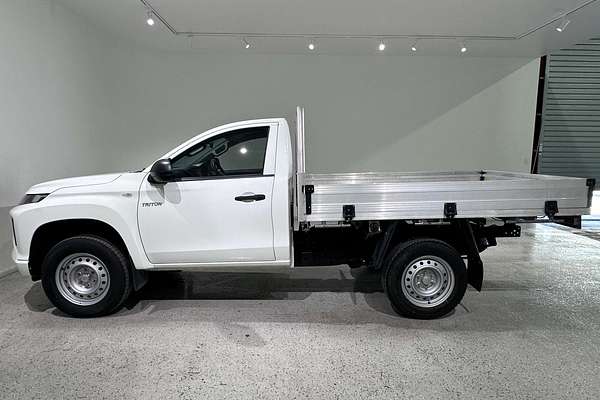 2021 Mitsubishi Triton GLX MR 4X4