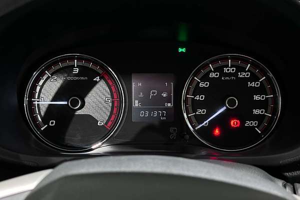 2021 Mitsubishi Triton GLX MR 4X4