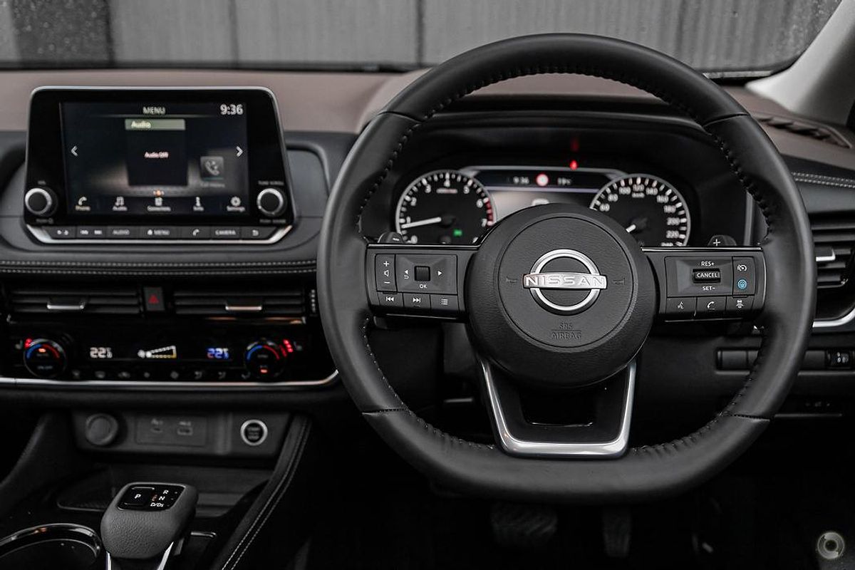2024 Nissan X-TRAIL ST-L T33