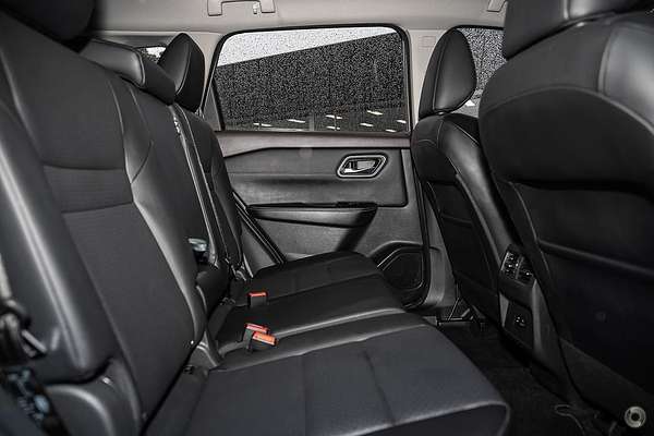 2024 Nissan X-TRAIL ST-L T33