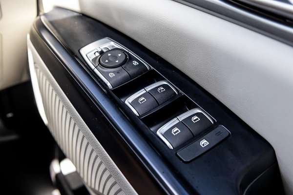 2022 Kia Carnival S KA4