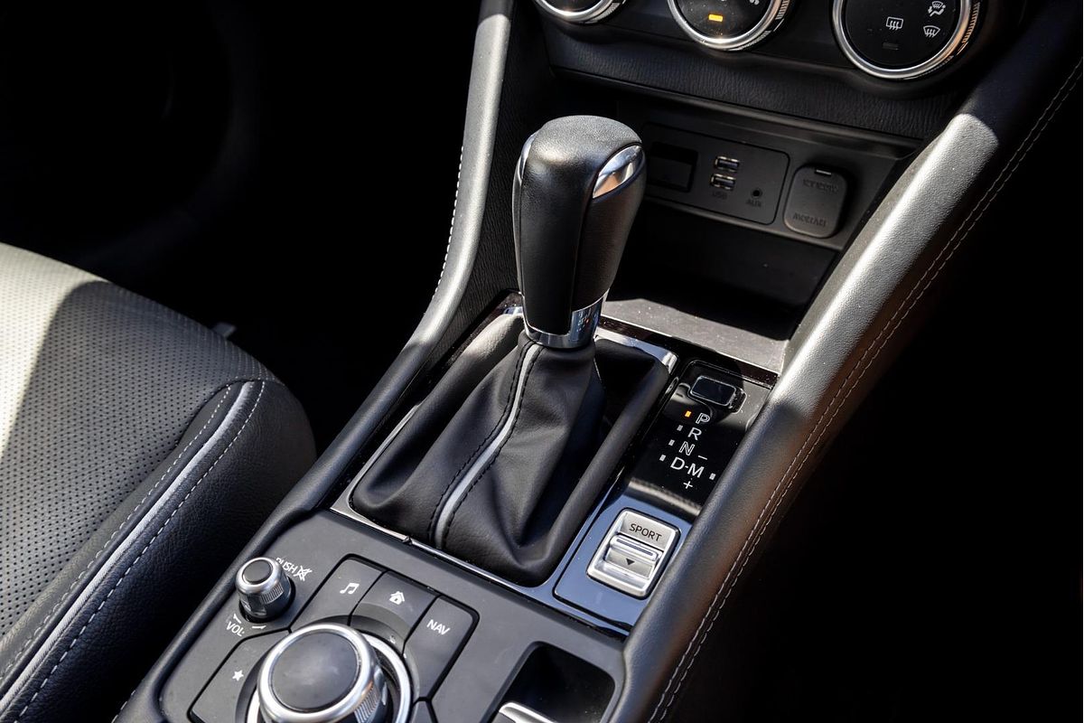 2020 Mazda CX-3 Akari DK