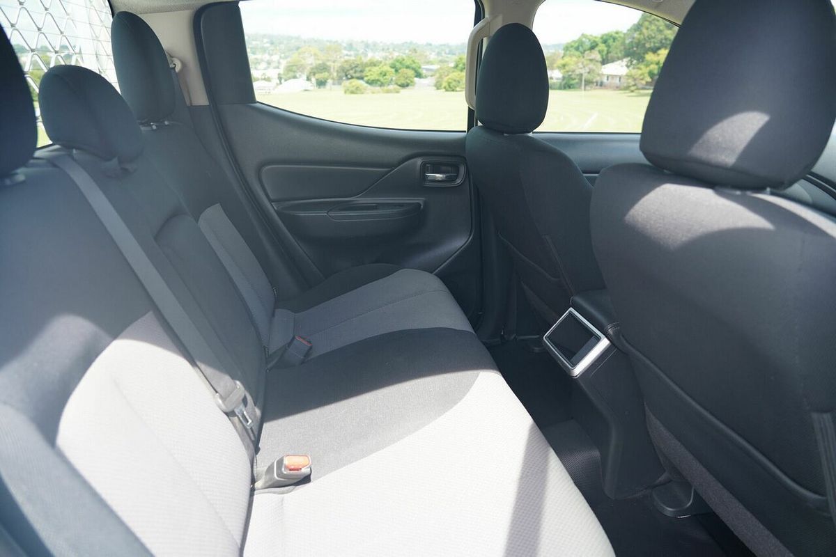 2018 Mitsubishi Triton GLX Plus (4x4) MQ MY18 4X4