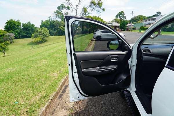 2018 Mitsubishi Triton GLX Plus (4x4) MQ MY18 4X4