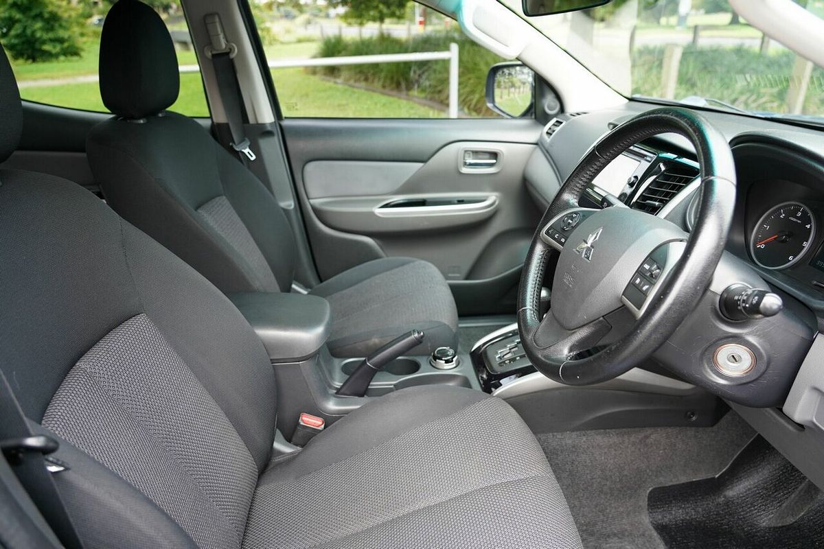 2016 Mitsubishi Triton GLS (4x4) MQ MY16 4X4