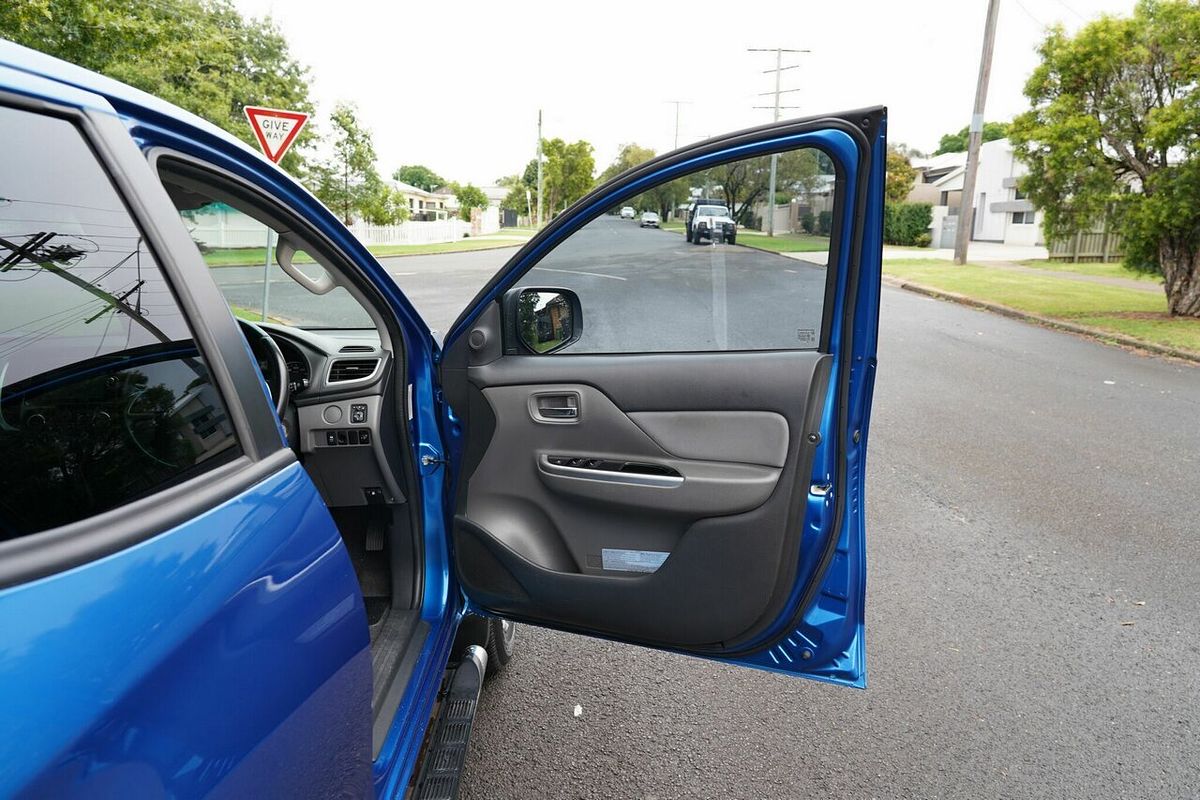 2016 Mitsubishi Triton GLS (4x4) MQ MY16 4X4
