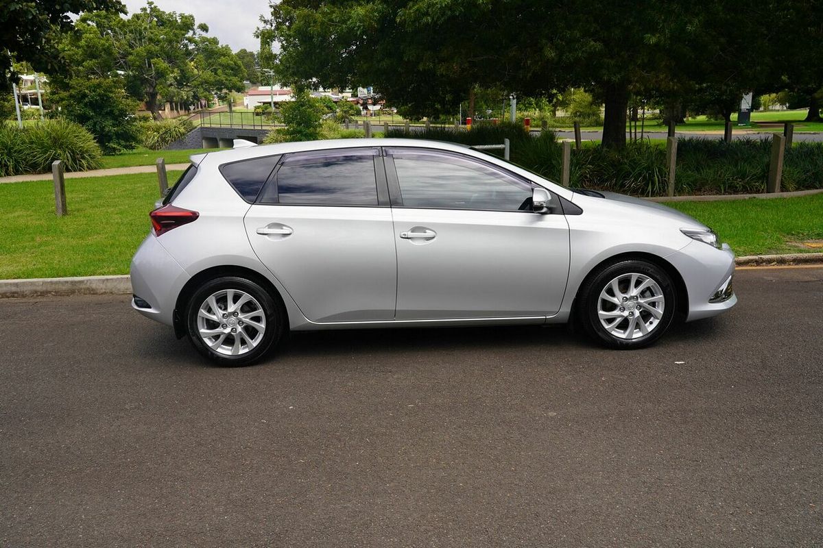 2015 Toyota Corolla Ascent Sport ZRE182R