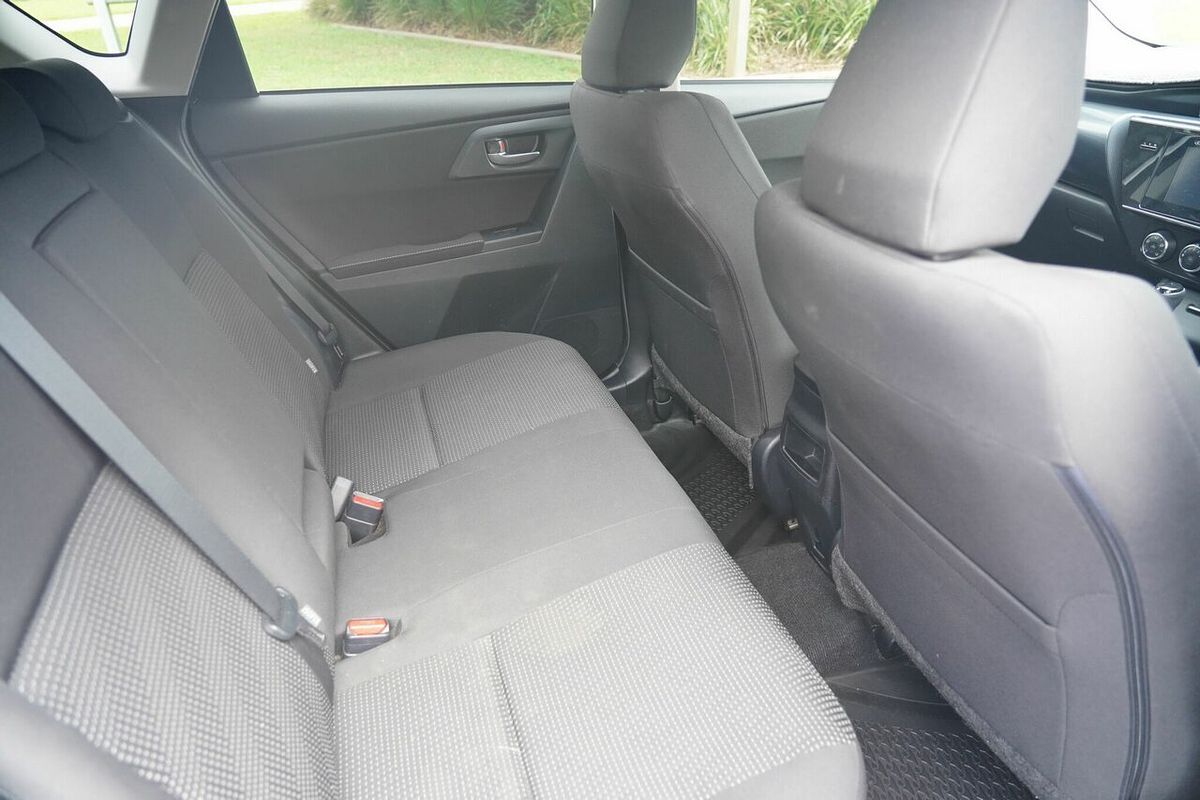 2015 Toyota Corolla Ascent Sport ZRE182R