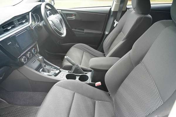 2015 Toyota Corolla Ascent Sport ZRE182R