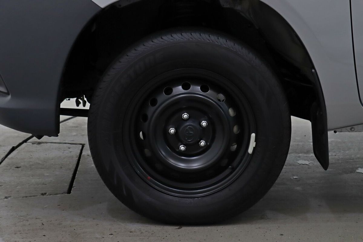 2022 Toyota Hilux Workmate TGN121R Rear Wheel Drive