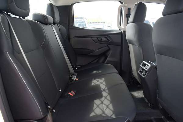 2024 Isuzu D-MAX SX High Ride Rear Wheel Drive