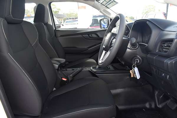 2024 Isuzu D-MAX SX High Ride Rear Wheel Drive