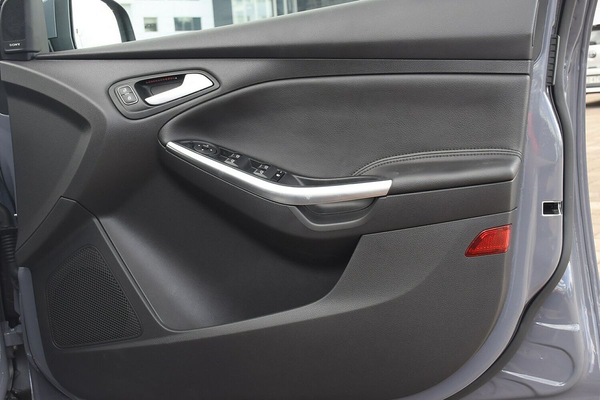 2017 Ford Focus ST LZ