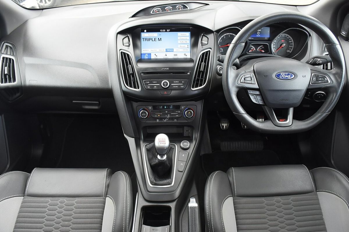 2017 Ford Focus ST LZ