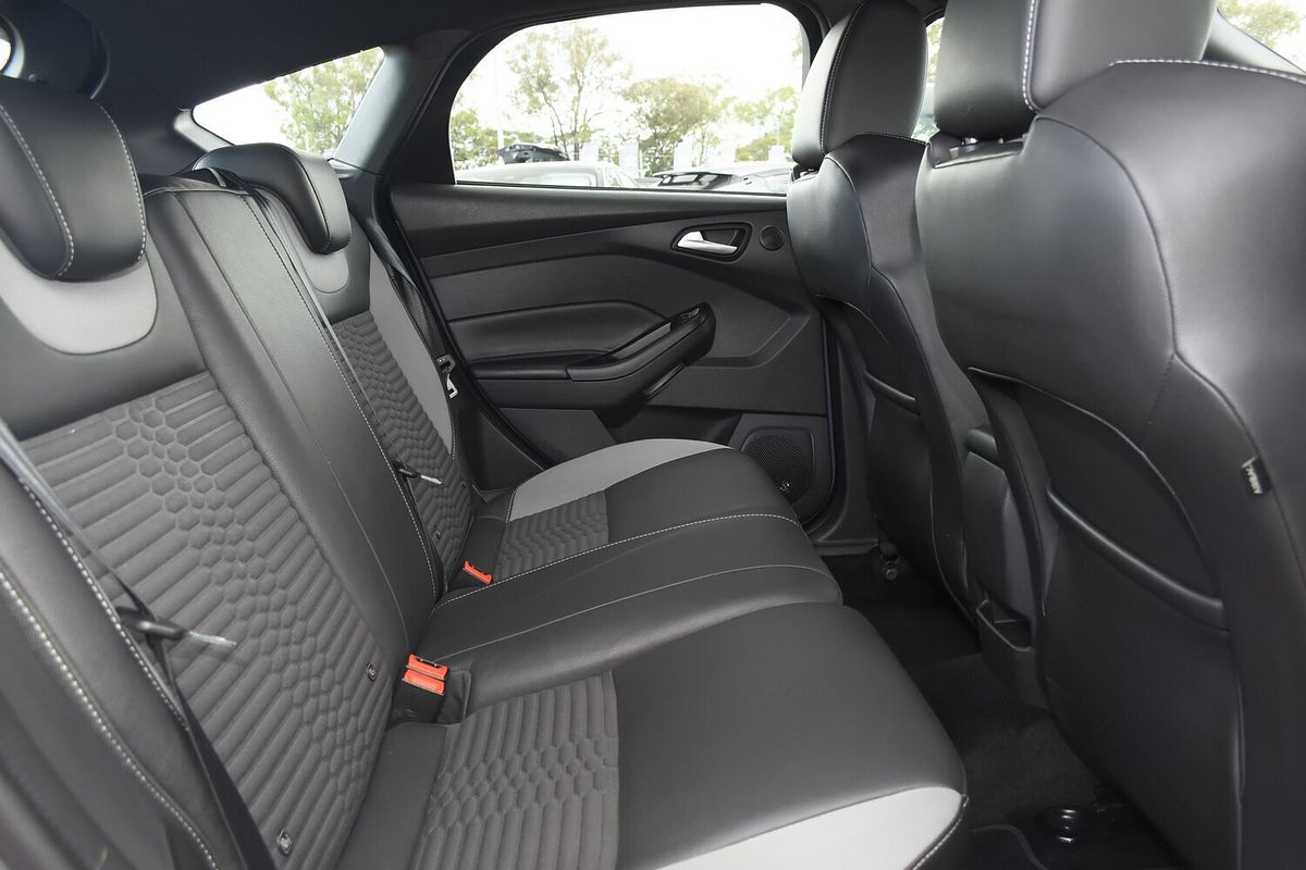 2017 Ford Focus ST LZ