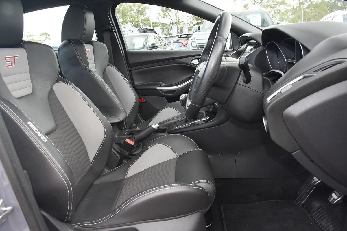 2017 Ford Focus ST LZ