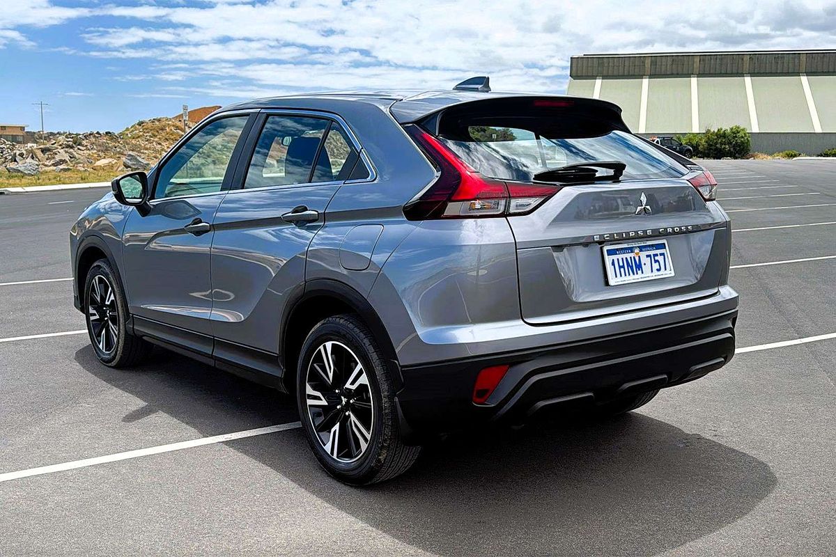 2022 Mitsubishi Eclipse Cross ES YB