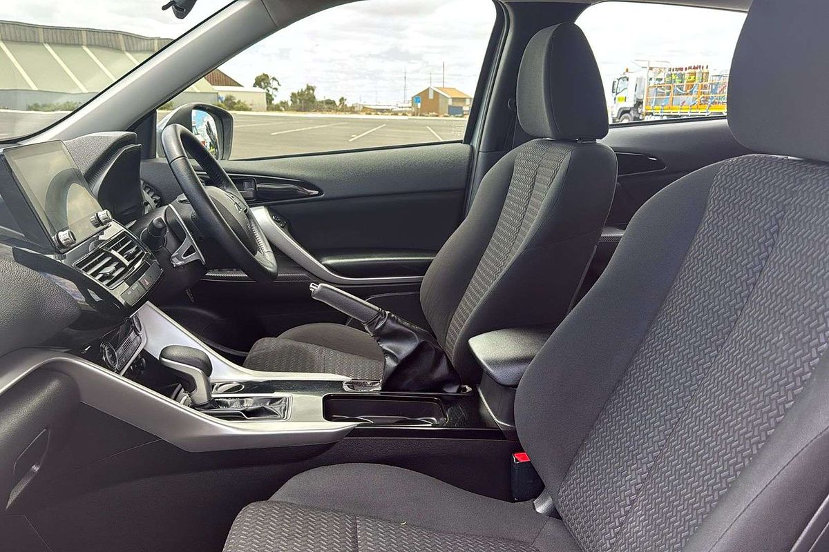 2022 Mitsubishi Eclipse Cross ES YB