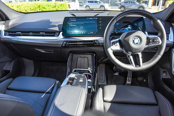 2024 BMW iX2 eDrive20 M Sport U10