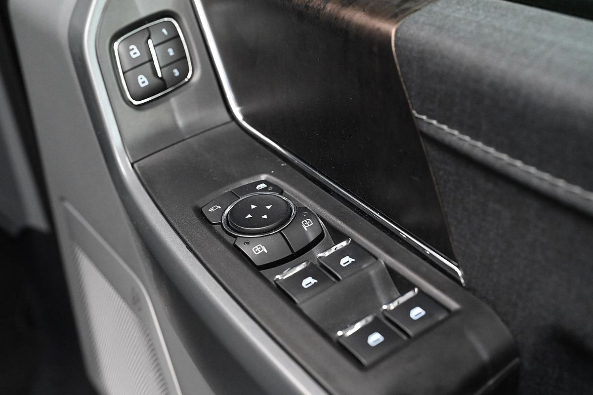 2024 Ford F-150 Lariat 4X4 LWB