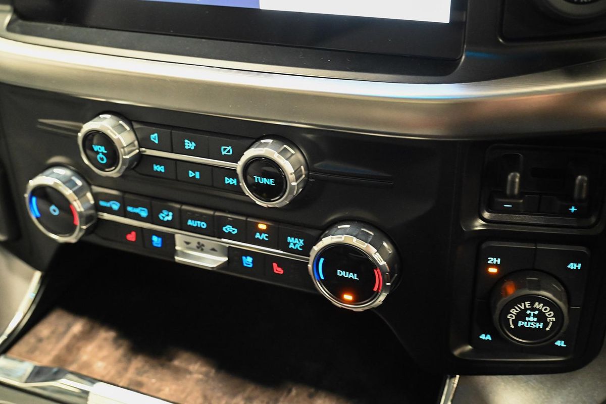 2024 Ford F-150 Lariat 4X4 LWB