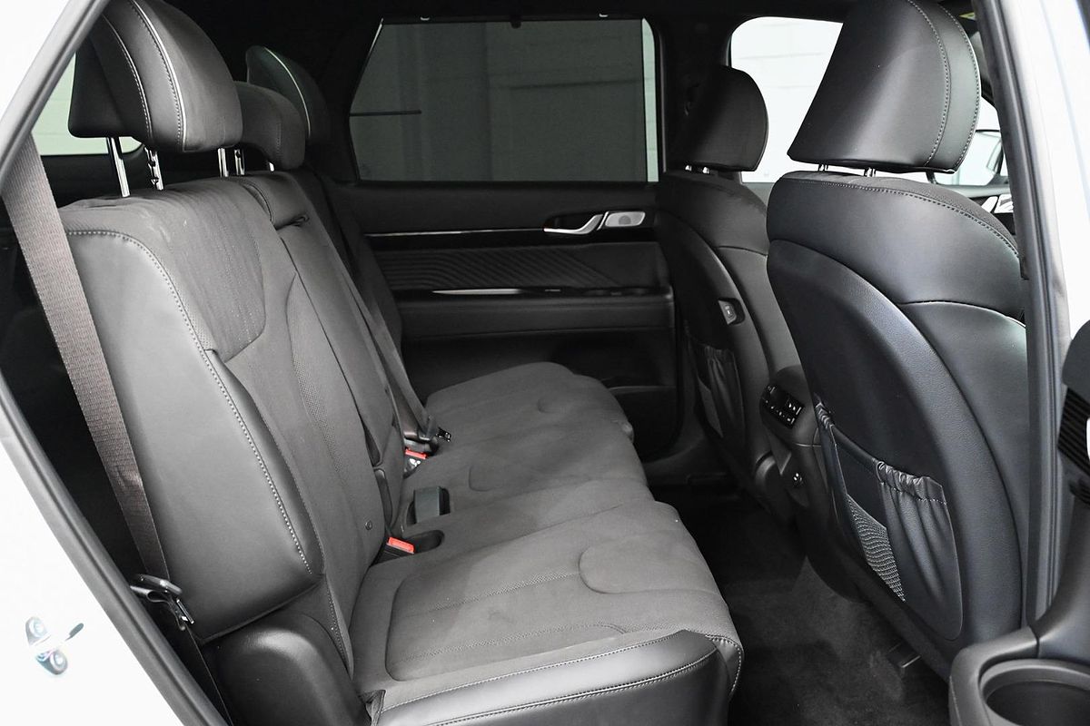 2024 Hyundai Palisade Calligraphy Black Ink LX2.V5