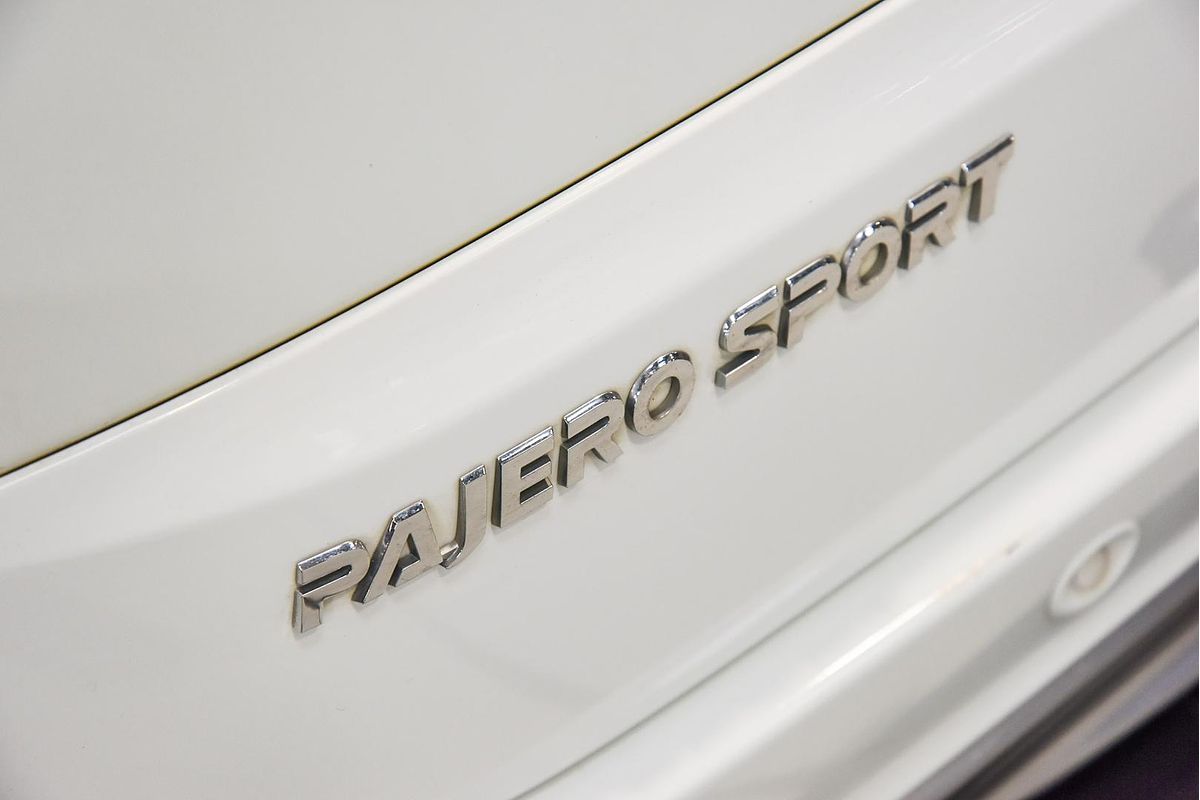 2016 Mitsubishi Pajero Sport GLS QE