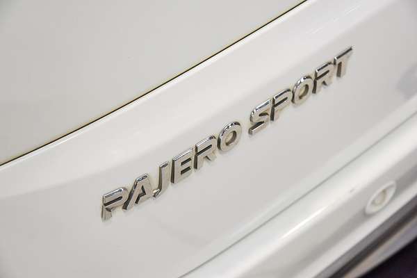 2016 Mitsubishi Pajero Sport GLS QE