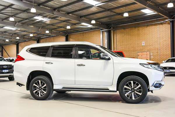 2016 Mitsubishi Pajero Sport GLS QE