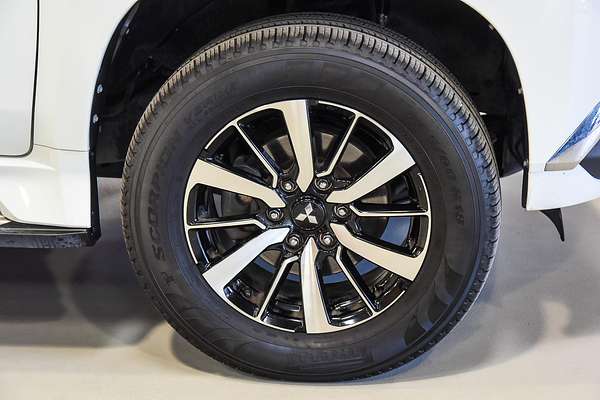 2016 Mitsubishi Pajero Sport GLS QE