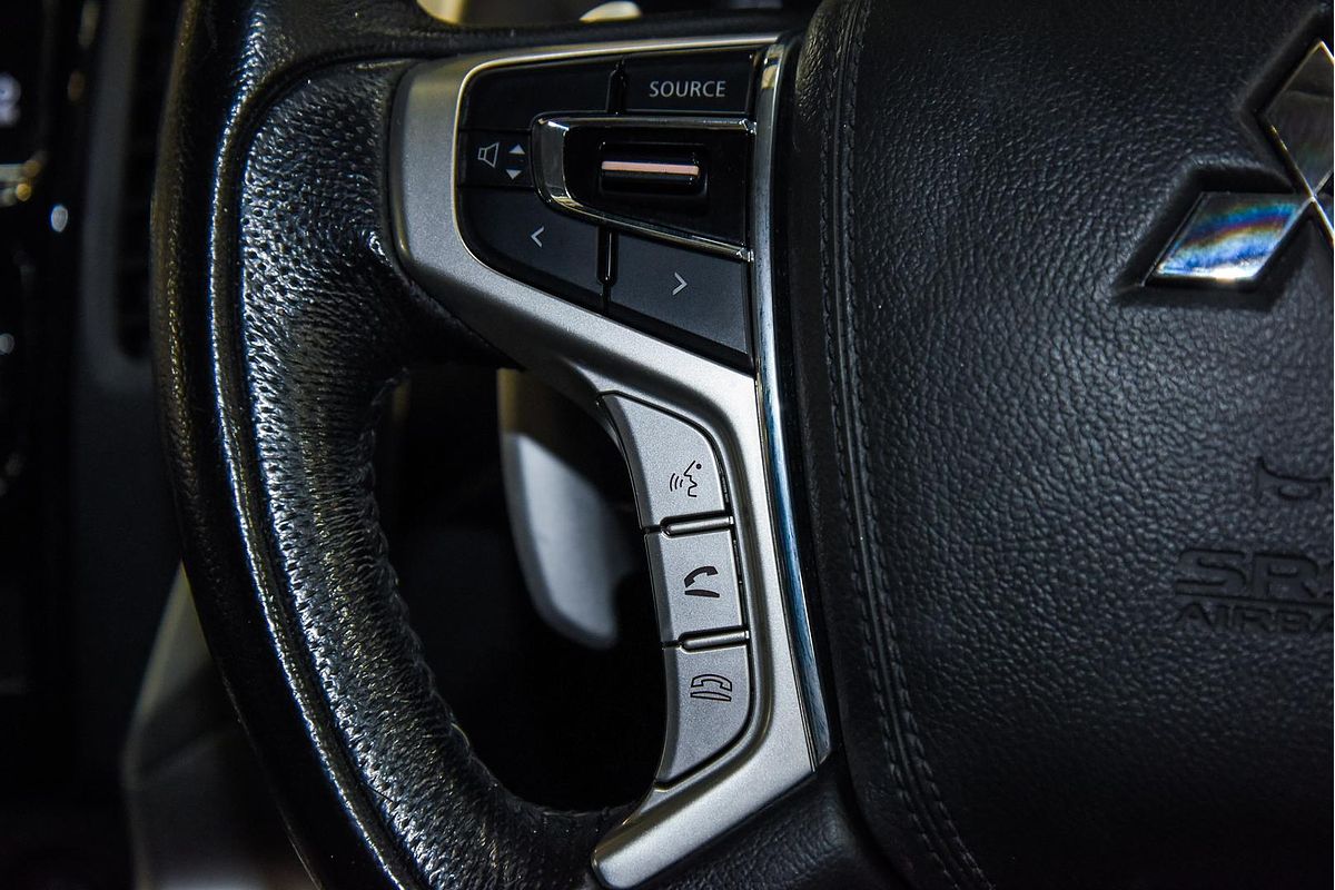 2016 Mitsubishi Pajero Sport GLS QE