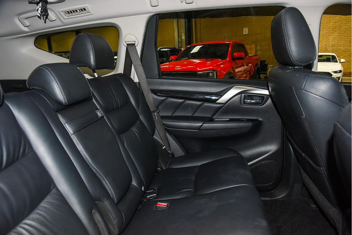 2016 Mitsubishi Pajero Sport GLS QE