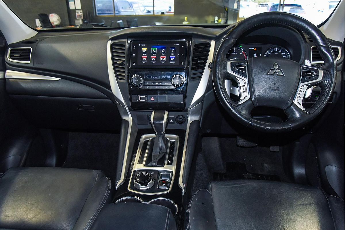 2016 Mitsubishi Pajero Sport GLS QE