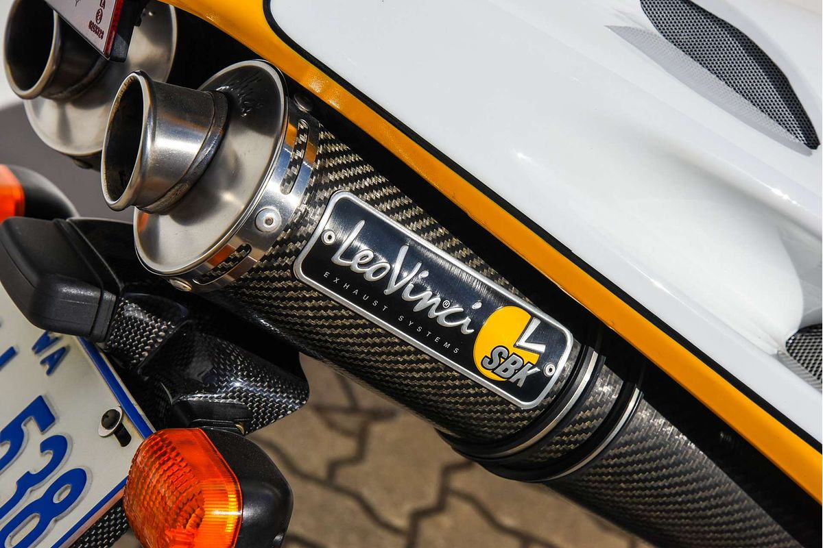 2000 Ducati 996 Superbike
