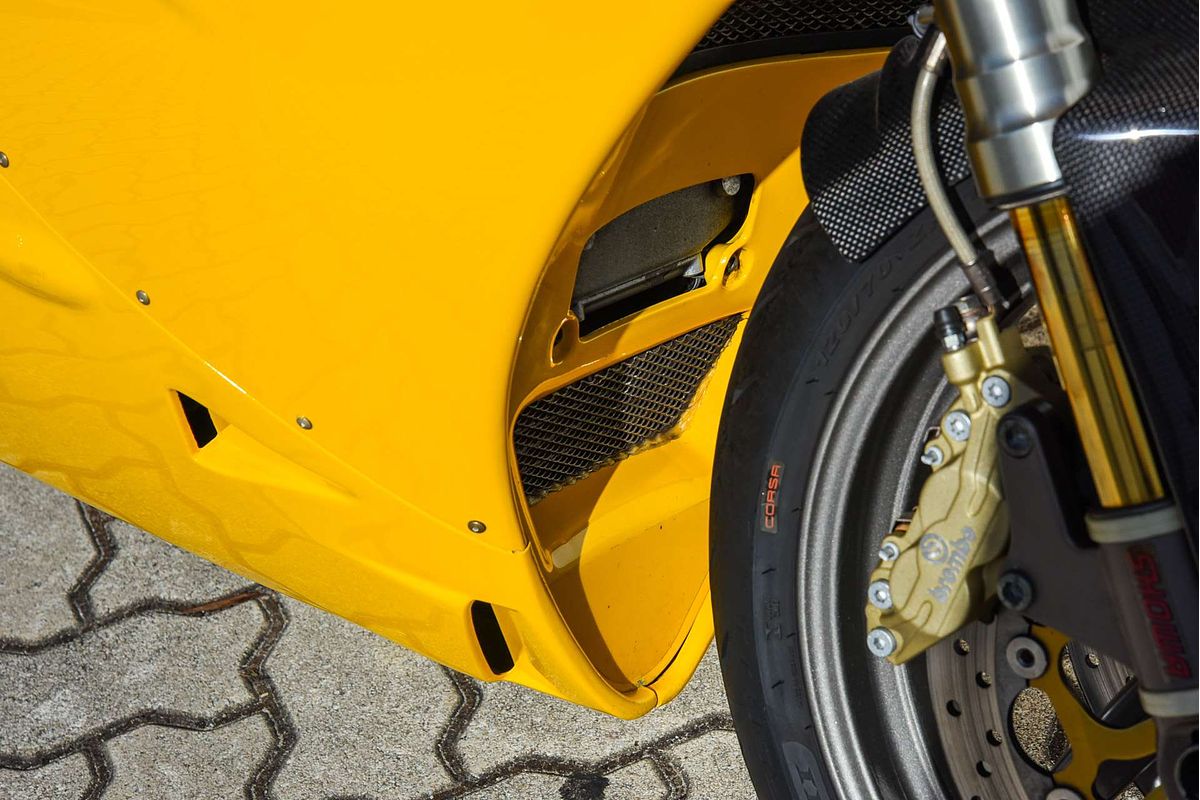 2000 Ducati 996 Superbike