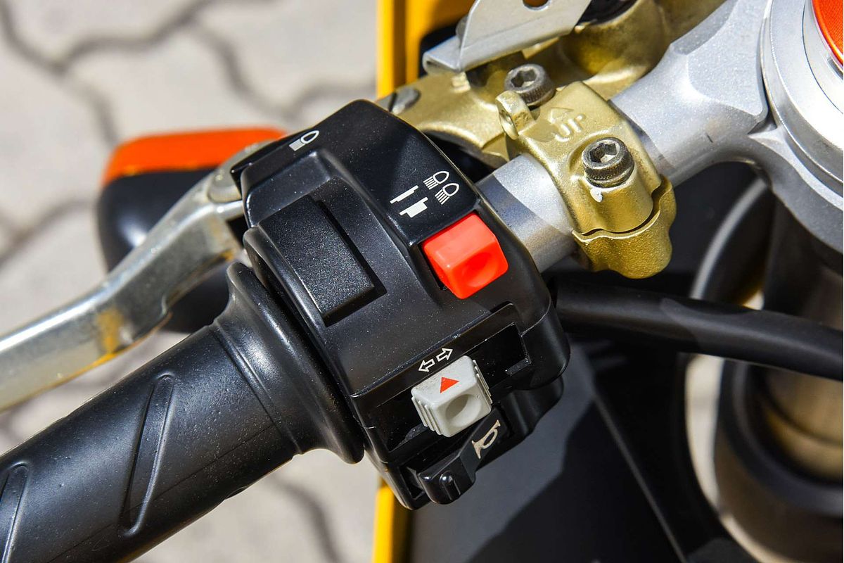 2000 Ducati 996 Superbike